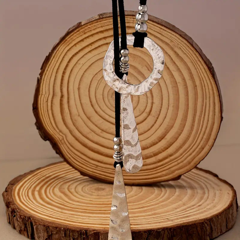 Bohemian-style Long Metal Pendant Necklace