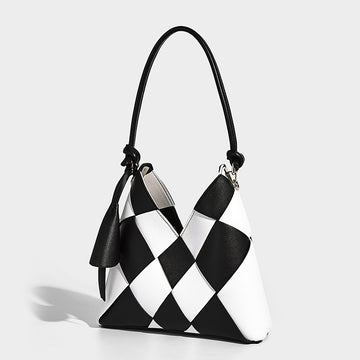 Niche Woven Patchwork Bag With A Large Capacity Perfect For Commuting Bucket-style Design